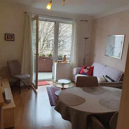 2 In Mitte *